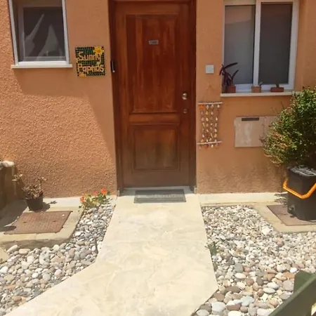 Διαμέρισμα Sunny Paphos Αναρίτα